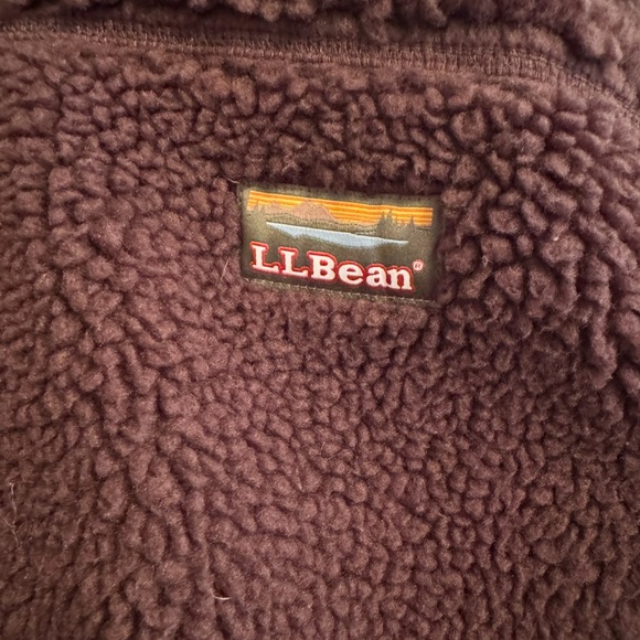 LL Bean Women’s Mountain Pile High Fleece Vest​ Maroon Sz M-Reg - Picture 3 of 5